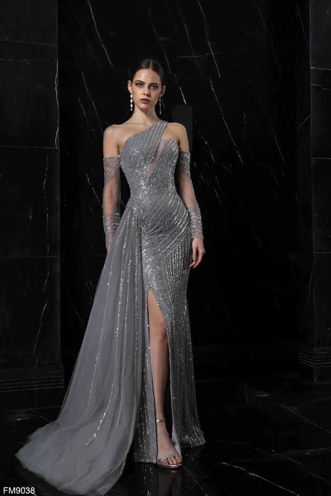 【完売品】AMAIL Mature evidence dress Amazon.com: Dress the Population Women's Emilia Metallic
