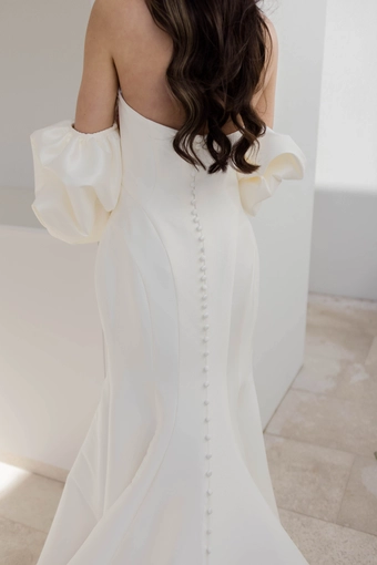 Zavana Couture  ZC22488 #11 backface vertical cropped thumbnail