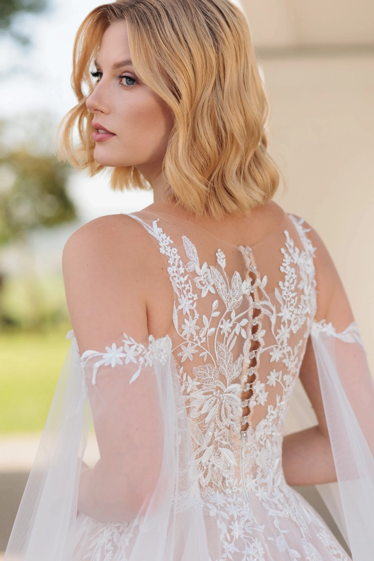 Angela Bianca Style #1138 #5 backface vertical cropped picture