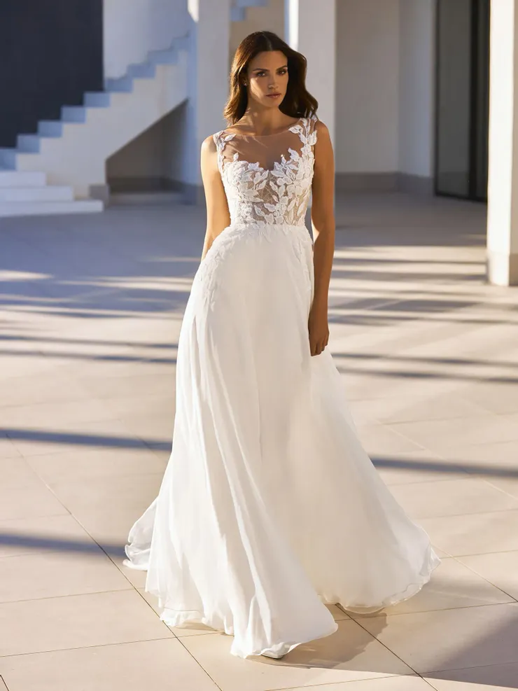 Pronovias Katinka Image