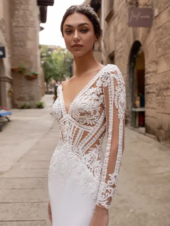 Pronovias Pasiphae #2 default vertical thumbnail