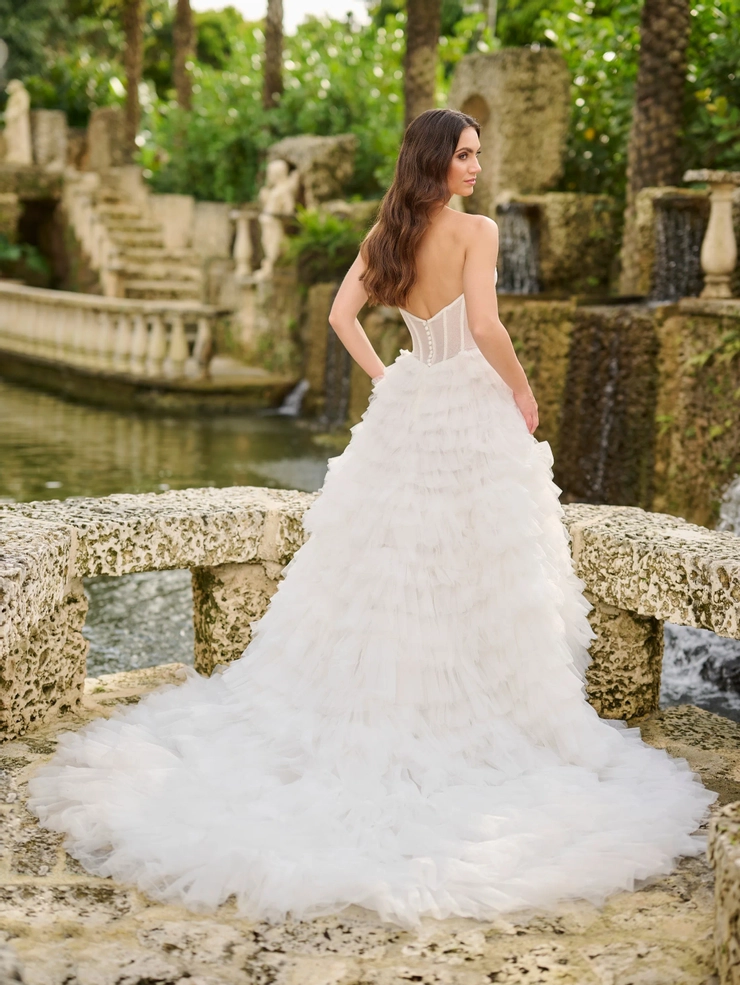 Christina Wu Brides Backface Thumbnail Image