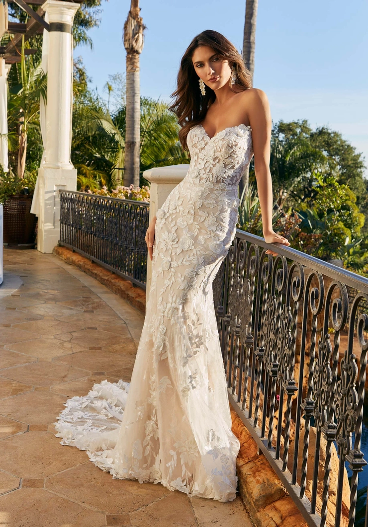 Signature Collection Style #1369 #1 frontface vertical picture