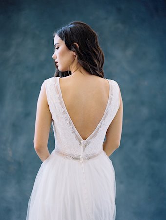 Allure S-F106
