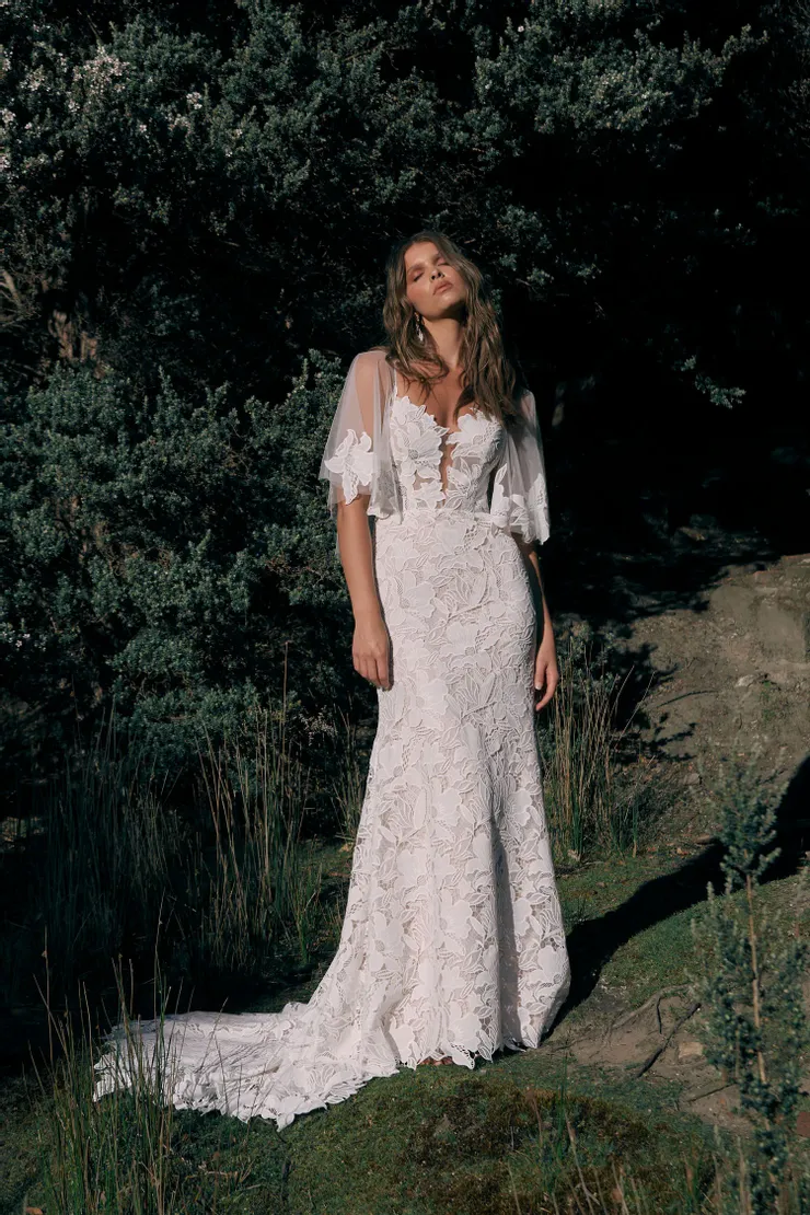 Madi Lane Carlyle Image