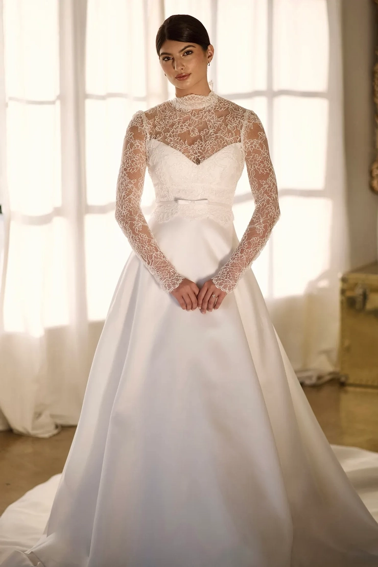 Martina Liana | Betsy Robinson's Bridal Collection - 1809 | Betsy
