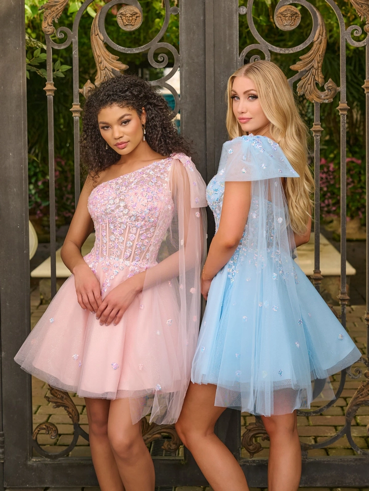 Damas by House of Wu Style #52465 #1 vertical picture