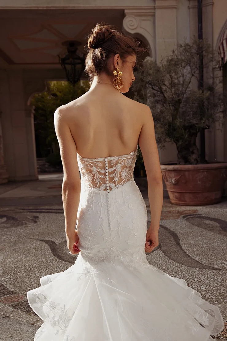 Justin Alexander Style #88396 #4 backface vertical cropped picture