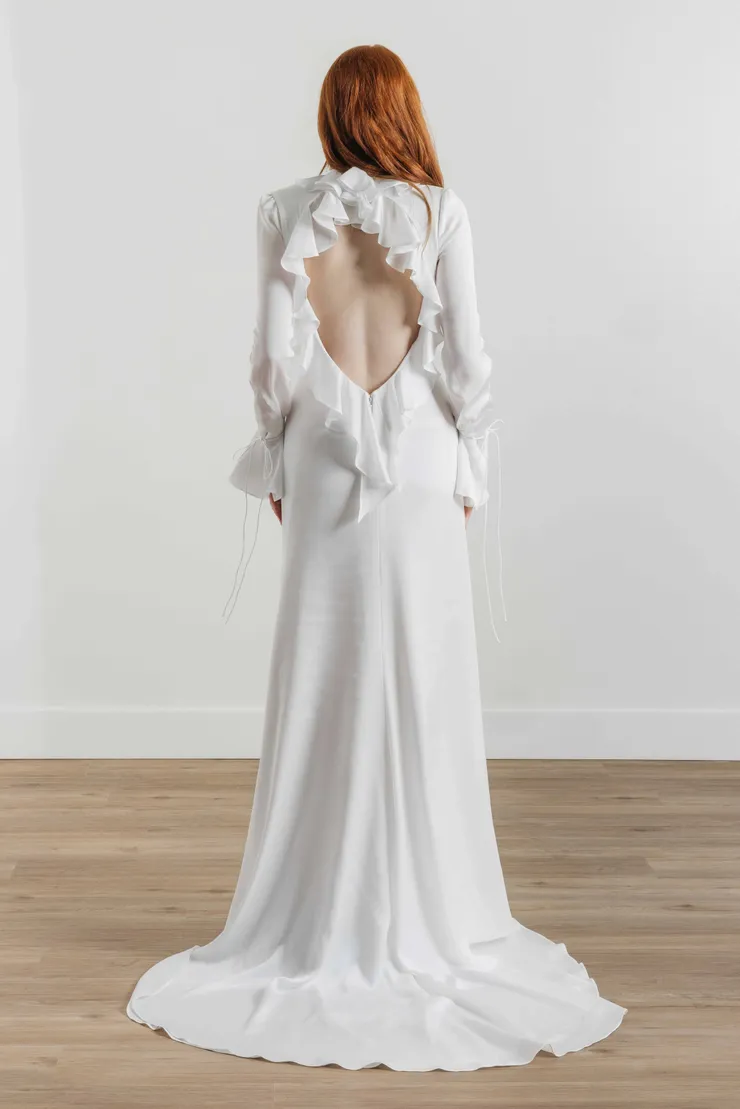 Willowby Jacques 53307 #1 default backface vertical picture