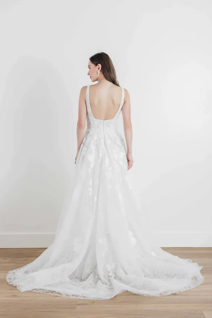 Locket Tasha Style #13136 #1 default backface vertical picture