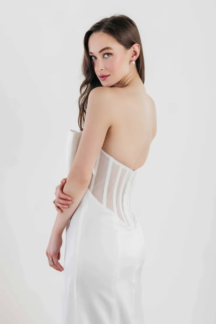 Locket Melisande Style #13210 #3 backface vertical cropped picture