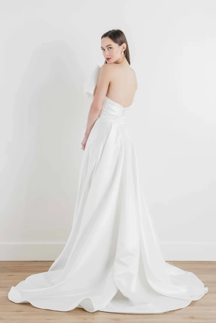 Locket Nanette Style #13214 #1 default backface vertical picture