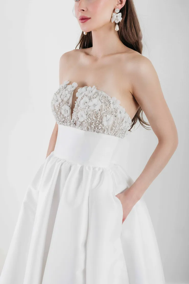 Locket Deidre Style #13803 #2 frontface vertical cropped picture