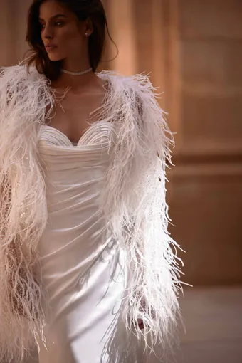 Milla Nova Belgravia #6 frontface vertical cropped thumbnail