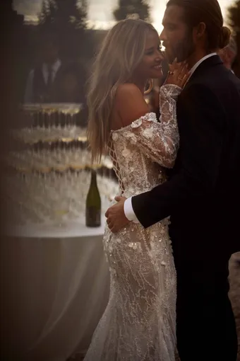 Milla Nova Montana #13 vertical thumbnail