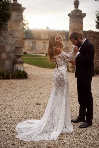 Milla Nova Montana #2 backface vertical thumbnail