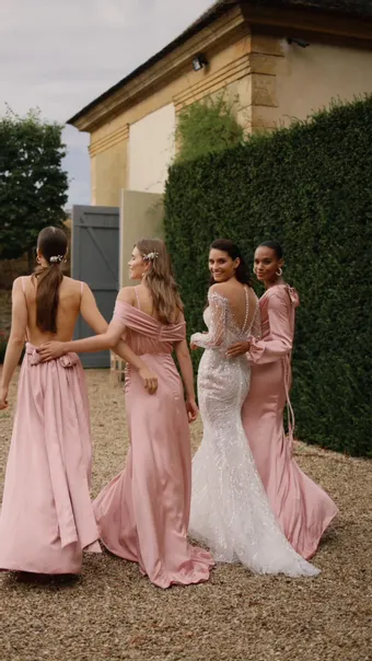 Milla Nova Nivea #18 vertical thumbnail