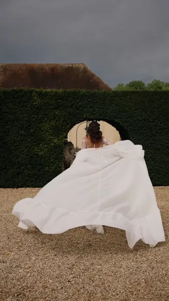 Milla Nova Nivea #21 vertical thumbnail