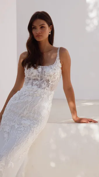 Milla Nova Plum #2 vertical thumbnail