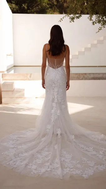 Milla Nova Plum #3 vertical thumbnail