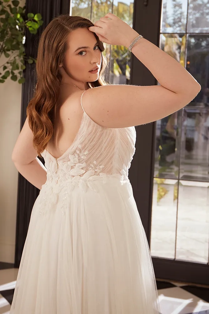 Casablanca Bridal Style #2563C #5 backface vertical cropped picture