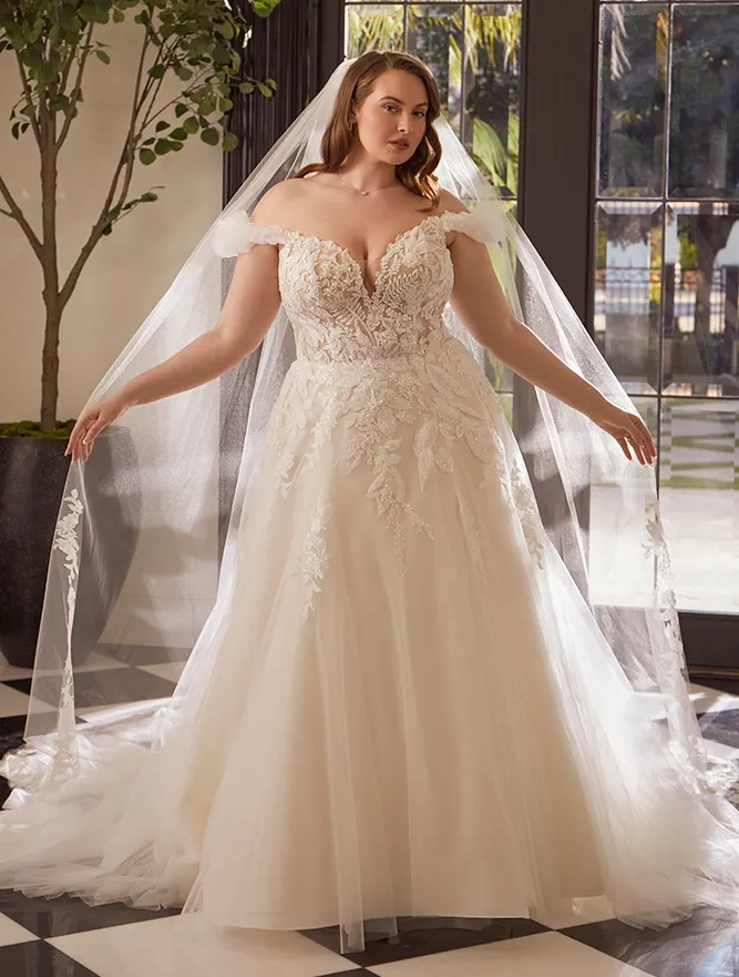 Casablanca Bridal Style #2574C #1 frontface vertical picture