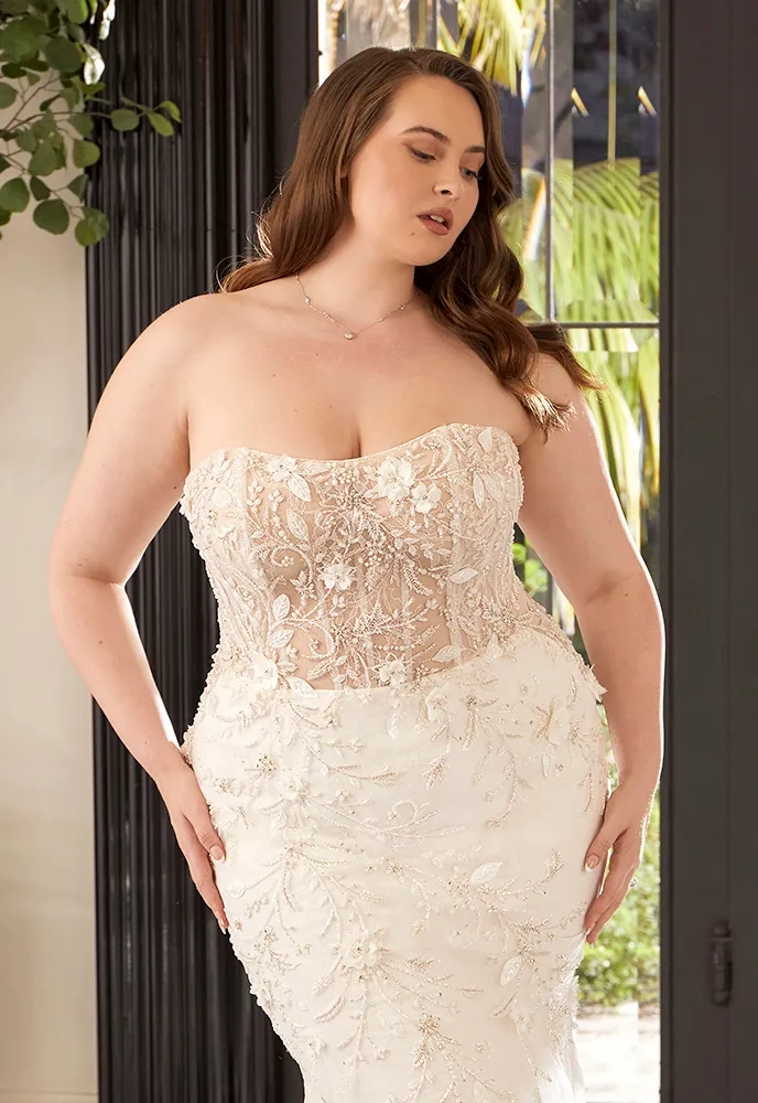 Curvy Collection - 2578C | Casablanca Bridal Flagship Store