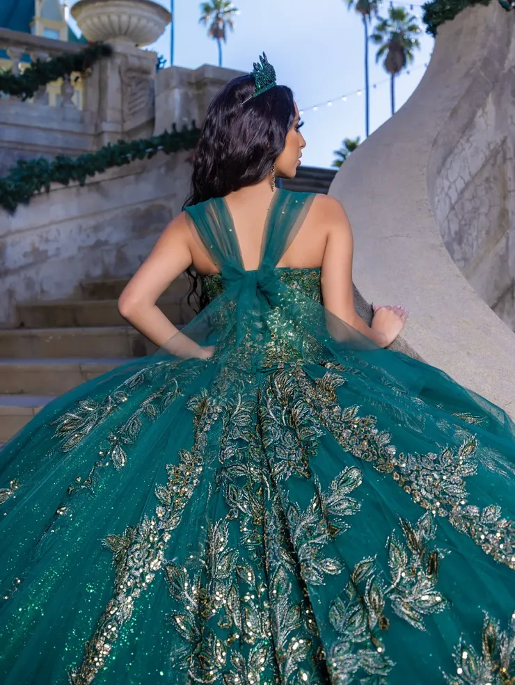 LizLúo Quince Style #26089 #8 backface vertical cropped picture