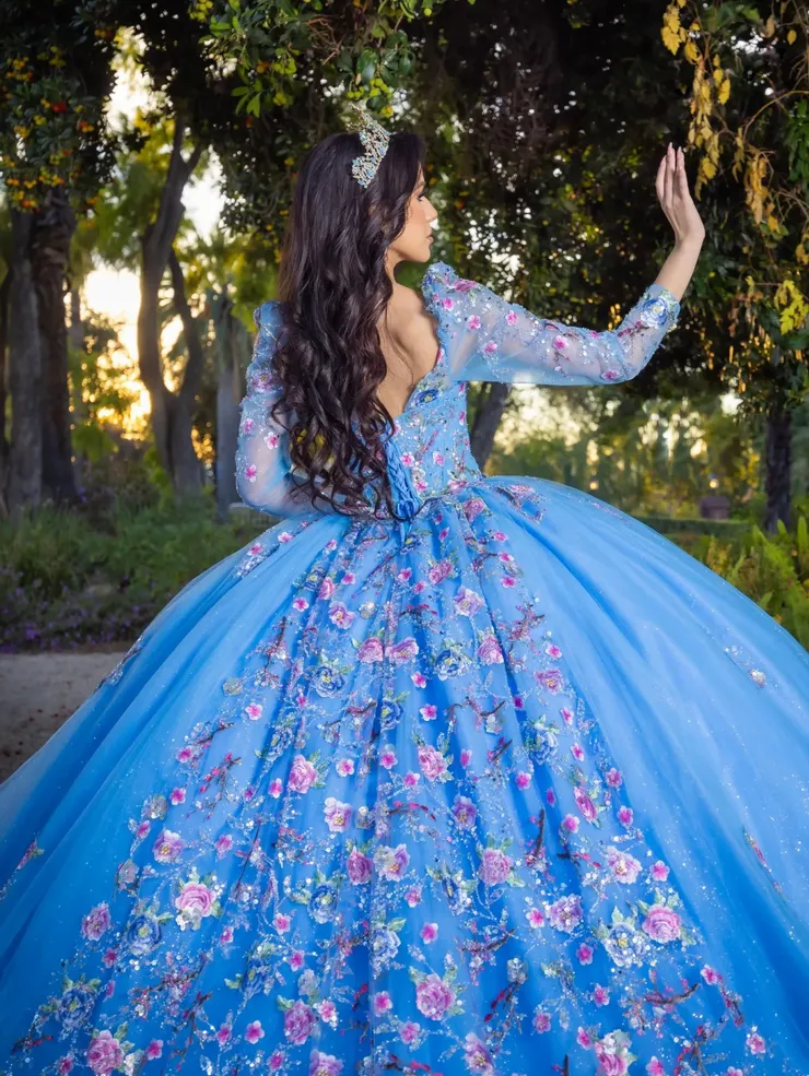 LizLúo Quince Style #26093 #8 backface vertical cropped picture