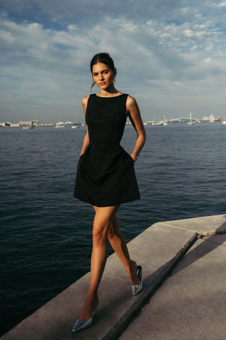 Jenny Yoo Jessica 124215 #18 frontface vertical picture