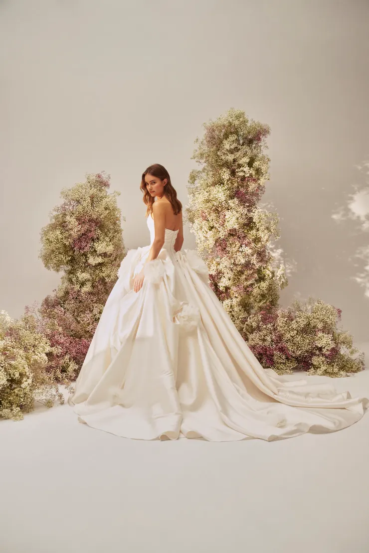 ぺけさん専用！！Nicole Felicia風　minlady bride ぺけさん専用！！Nicole Felicia風 minlady bride - メルカリ