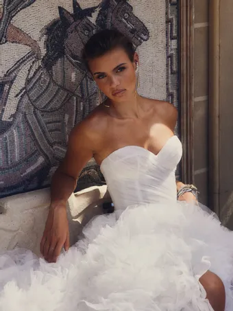 Leah Da Gloria Style #Bianca #7 frontface vertical cropped thumbnail