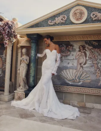 Leah Da Gloria Style #Catalina #4 frontface vertical thumbnail