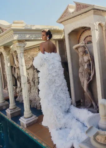 Leah Da Gloria Clyde #5 backface vertical thumbnail