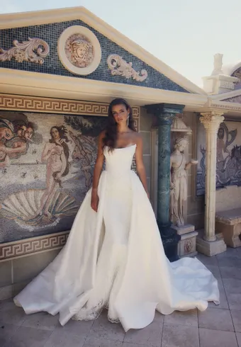 Leah Da Gloria Marie + Overskirt #2 frontface vertical thumbnail