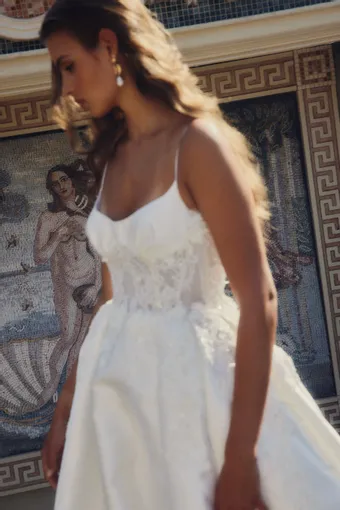 Leah Da Gloria Style #Paloma #7 frontface vertical cropped thumbnail