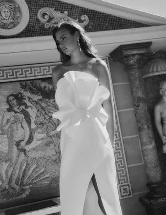 Leah Da Gloria Style #Viola #6 frontface vertical cropped thumbnail