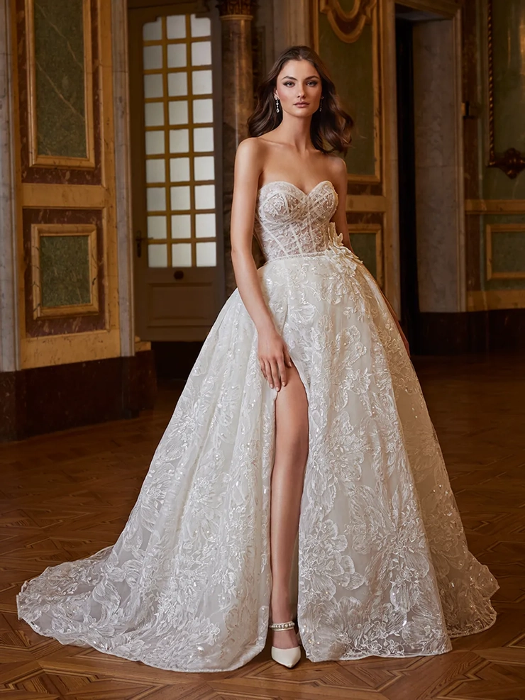 Privé Style #Esmerelda #1 frontface vertical picture