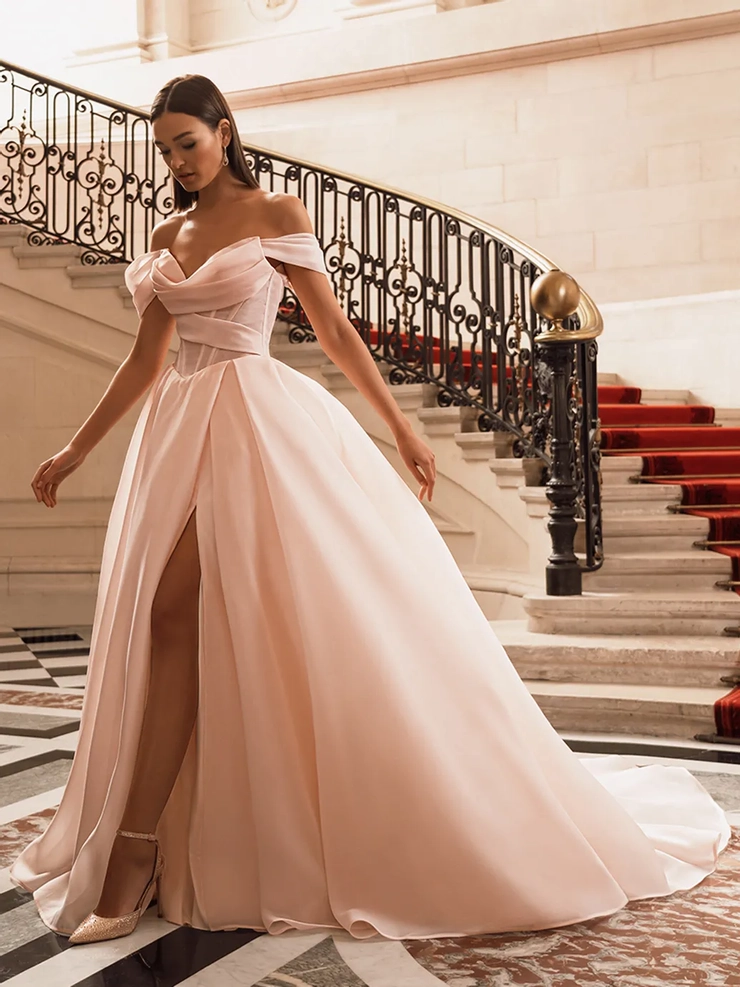 Élysée Style #Filippa #1 frontface vertical picture