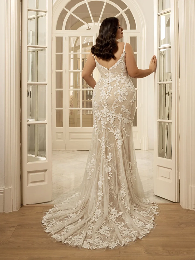 Portrait Style #Alara #1 default backface vertical picture