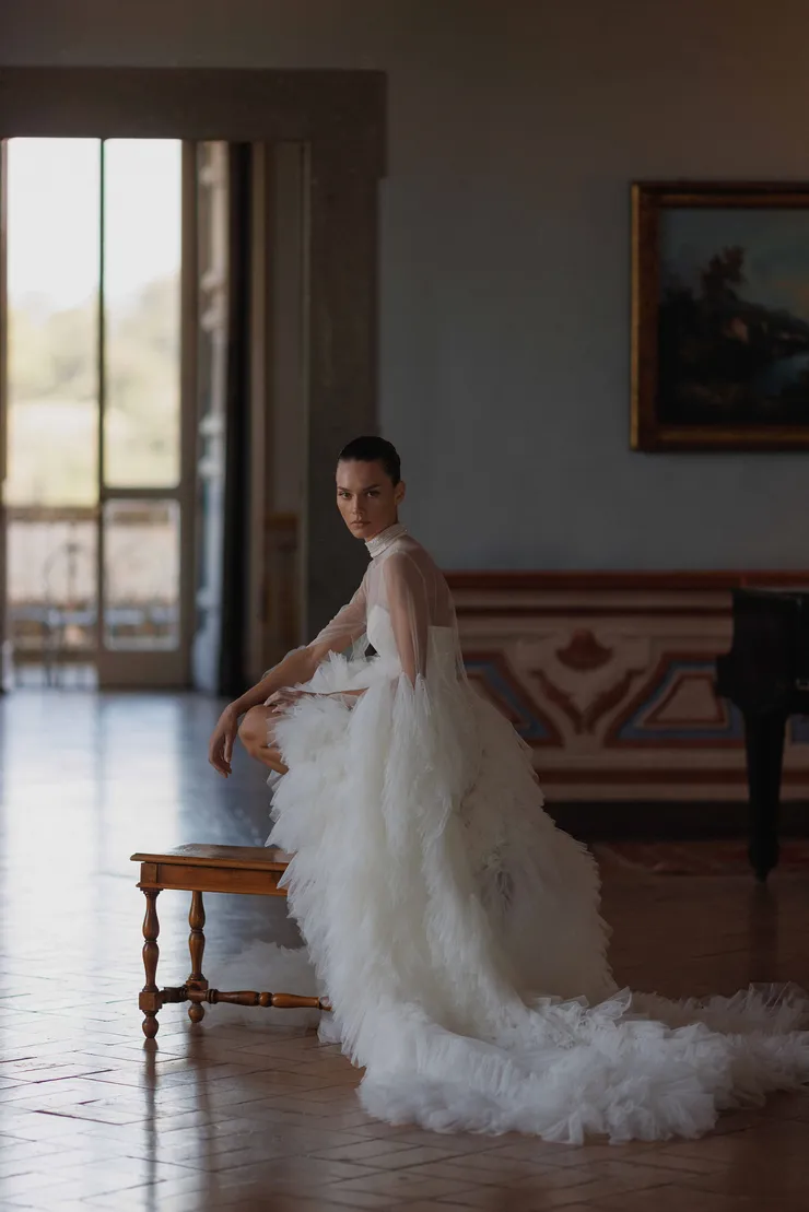 Wona Concept Backface Thumbnail Image