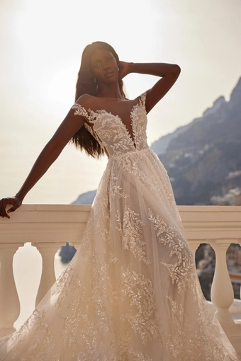 Julie Vino Style #2504 #1 frontface vertical cropped thumbnail