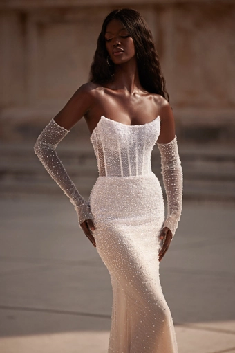 Julie Vino Style #2505 #4 frontface vertical cropped thumbnail