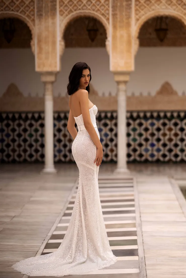 Wona Concept Backface Thumbnail Image