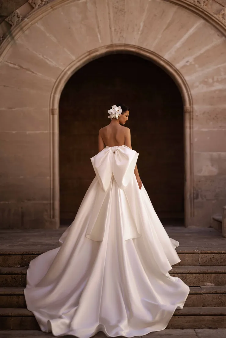 Wona Concept Backface Thumbnail Image