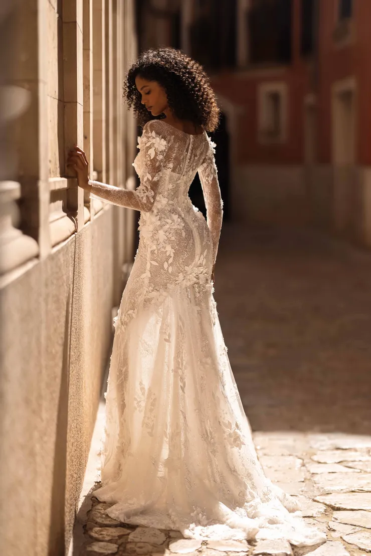 Wona Concept Backface Thumbnail Image