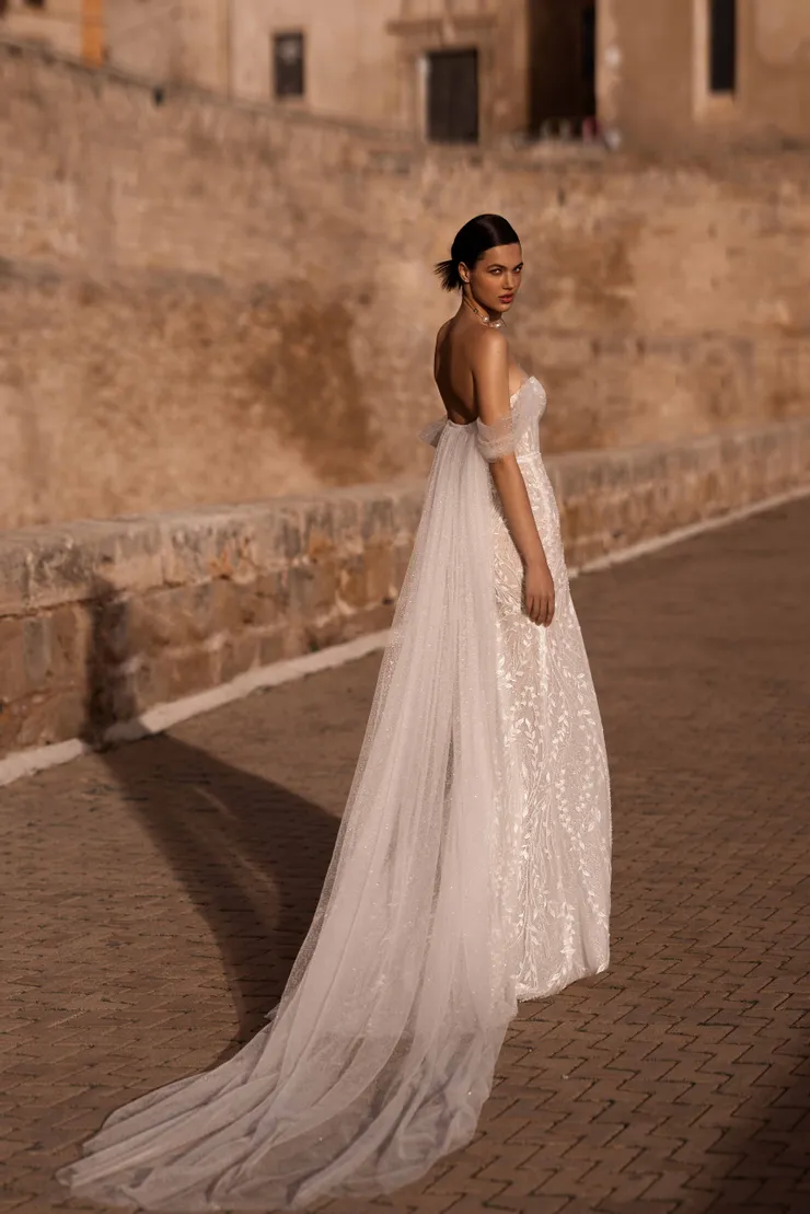 Wona Concept Backface Thumbnail Image