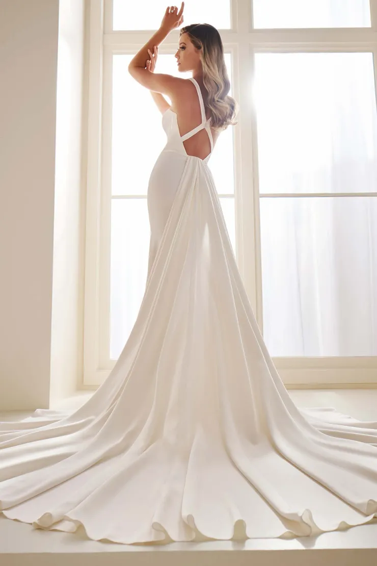 Enchanting by Mon Cheri Style #E605 #1 default backface vertical picture