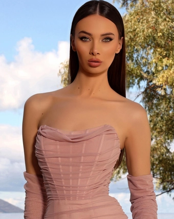 Nicoletta NC2054 #12 frontface vertical cropped thumbnail
