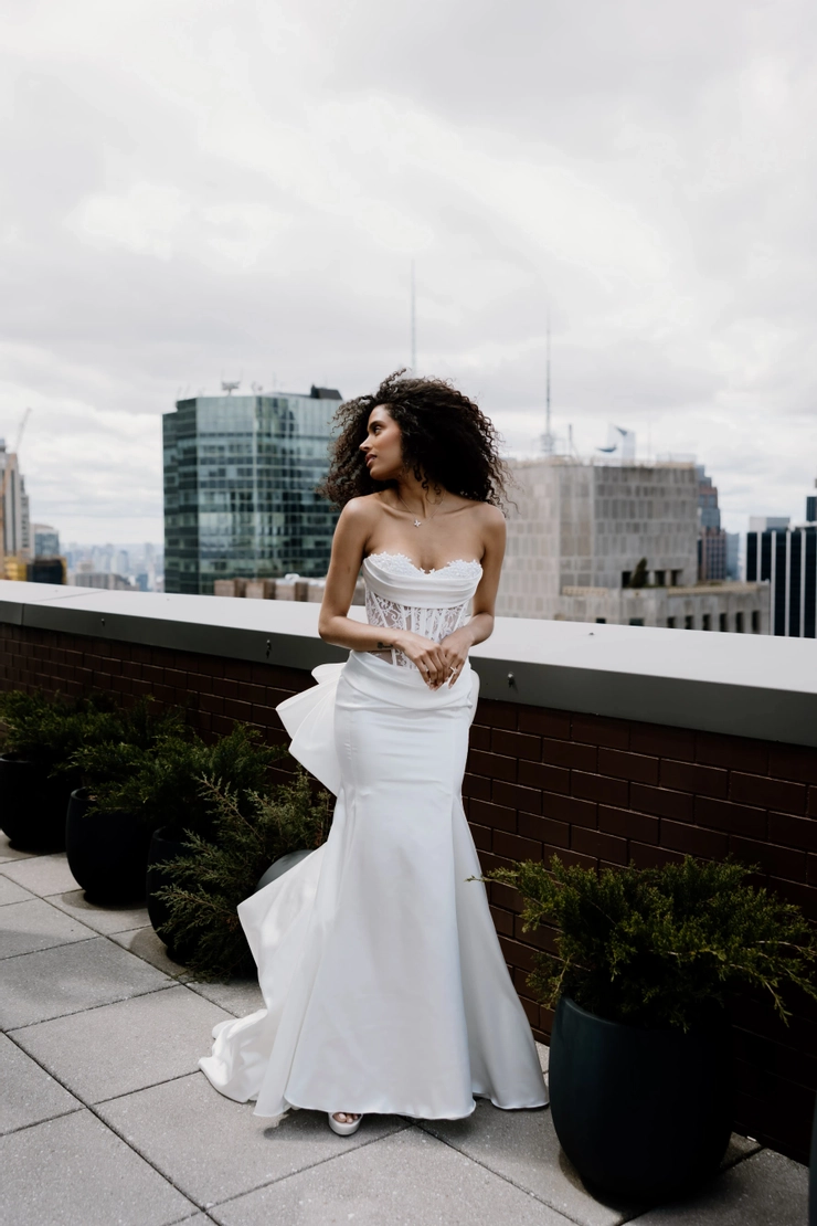 Pnina Tornai | Iconic Bride Dallas Pnina Tornai | Iconic Bride Dallas